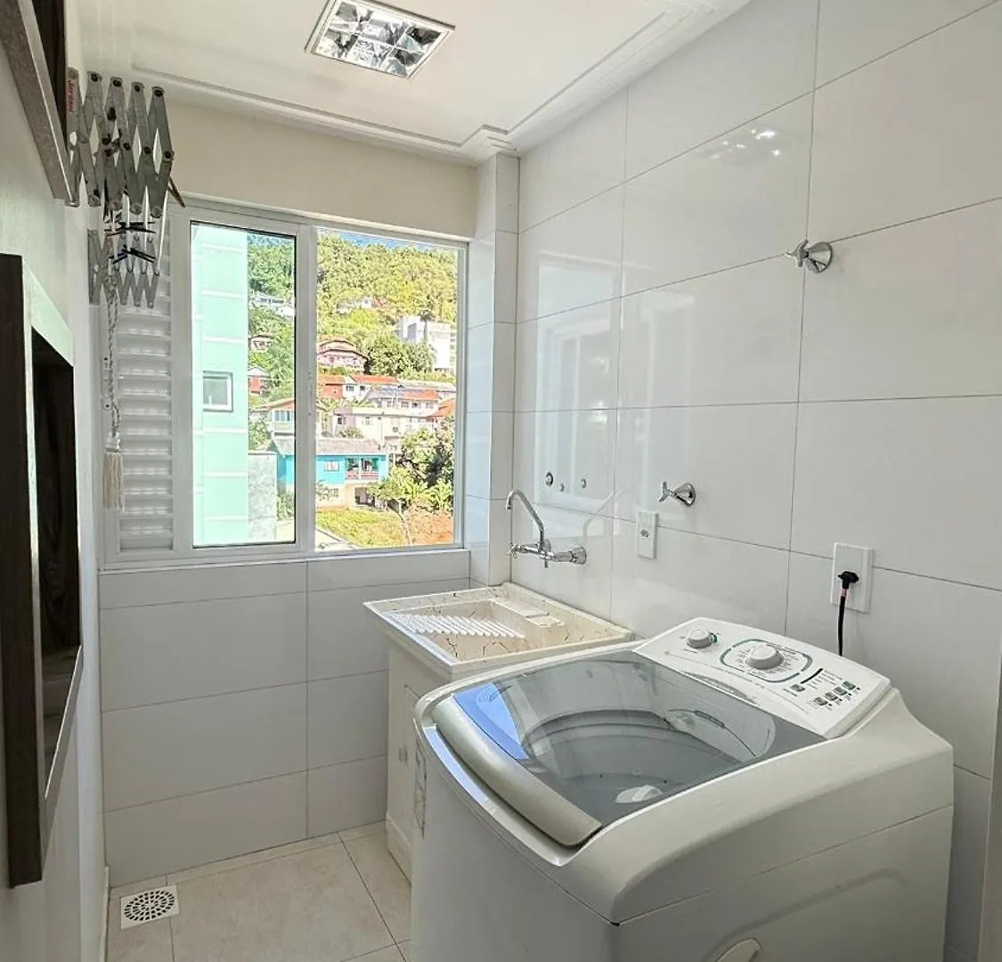 Apartment Apto Dos Anturios-3 Quartos- Apto Espacoso, Confortavel Com Sacada De Frente Pra Avenida Principal Piratuba
